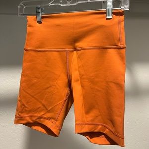 Lululemon wonder train 6inch shorts